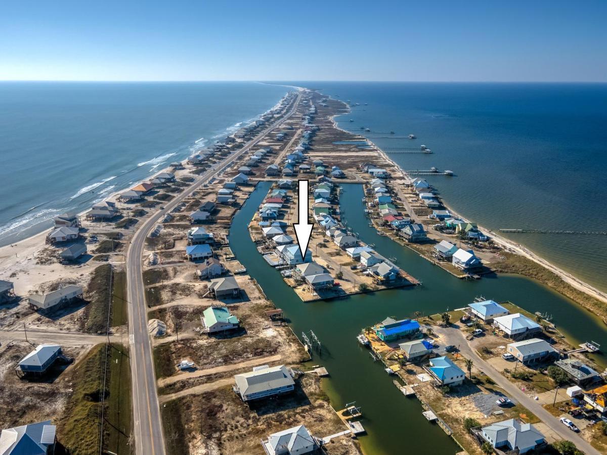 Waters Edge - Private Dock! Only Two Blocks From The Bay Or The Gulf! Plenty Of Parking For Cars Or Boats Home Dauphin Island Exterior foto